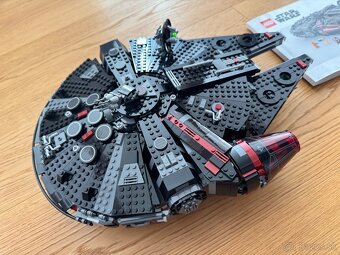 Lego Star Wars 75389 - The Dark Falcon - Raz poskladané - 3