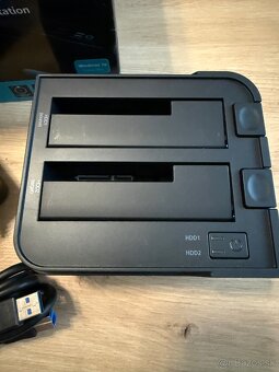 AKASA DuoDock X2 čierna - 3