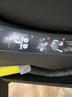 Autosedacka Avova Swan-fix - 3