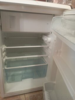 Predám chladničku Beko - 3