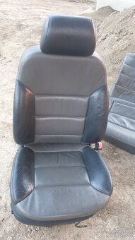 Predám sedačky Audi a6 c5 - 3