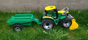 Traktor s vlečkou - 3