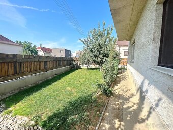 Floreát RD + Pozemok + Garáže - Možnosť kúpy na 2 krát - 3