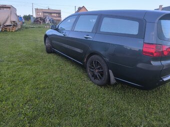 Honda Accord Tourer 2.0 benzín - 3