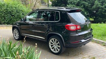 Volkswagen Tiguan 2.0 TDi R-LINE SPORT 4-Motion - 3