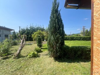 Stavebná parcela s chatkou- Veličná 884m2 - 3