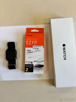 Apple watch SE 2.gen ešte rok v záruke - 3