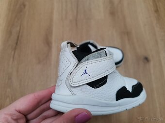 Tenisky Jordan air veľkosť 23,5 - 3