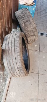 Pirelli P zero 245/35 R20 - 3
