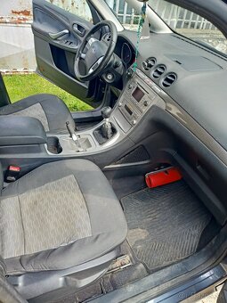 Ford S-MAX 1.8 TDCi, 92 kW, 7 miest - 3