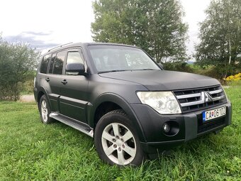 Pajero Montero - 3