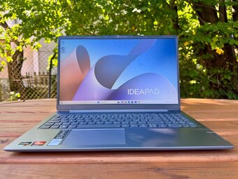 Lenovo IdeaPad Slim 3, 8/512GB, AMD Ryzen, Win 11 - v záruke - 3