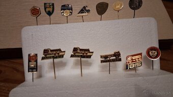 Staré kovové odznaky - 3