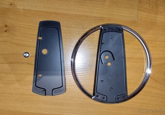 Vertikálny stojan pre konzolu PlayStation 5 slim pro - 3