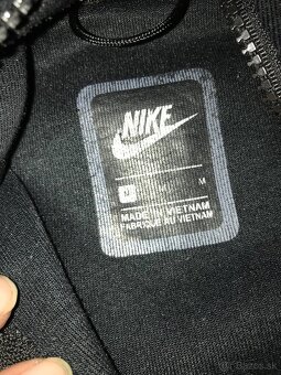 Nike tech fleece čierna - 3