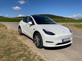 Tesla Model Y 03/2023 DualMotor + ťažné (Tesla Y Berlin) - 3