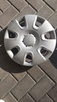 Škoda puklice r14. - 3