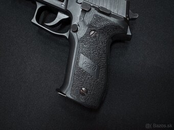 Sig Sauer P226 MK25 Navy Seal - 3