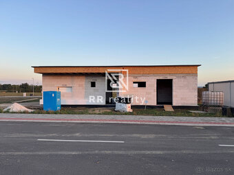 Moderná Novostavba, VÝCHODNÉ MOKRANCE, pozemok 671m2 - 3