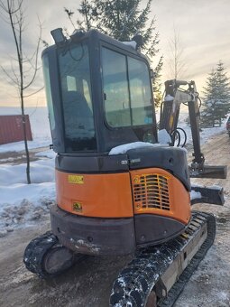 Minibager Hitachi zx30 - 3