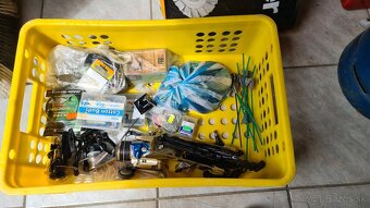 Rybárske potreby a udice. - 3