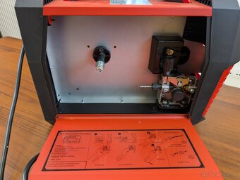 Pulzná Zváračka PULSE MIG 200DP - 3