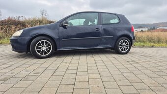 Volkswagen Golf 5 - 3