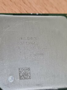 Intel Pentium 4 2,4 Ghz - 3