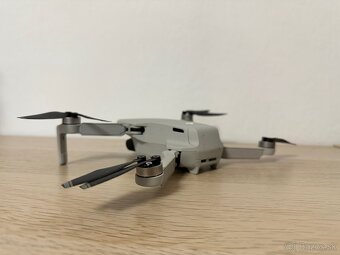 Dron DJI Mavic mini - 3