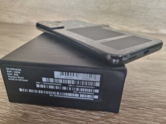 Samsung galaxy S22 8GB/128GB - 3