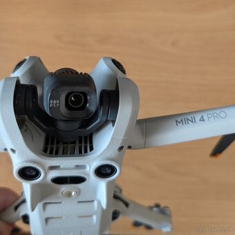 DJI Mini 4 Pro poškodeny - 3