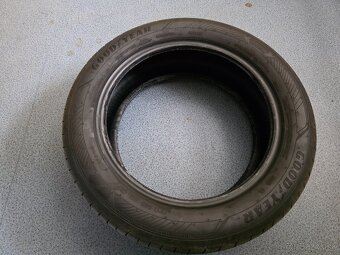 Predám nové Goodyear EfficientGrip Performance 2 215/55 R18 - 3