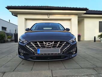 Hyundai i30, 1.5 DPi benzín, 45 tis. KM, V ZÁRUKE, Nové v SR - 3