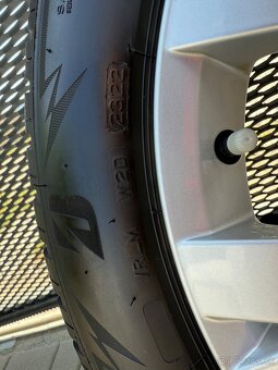 Zimné komplety originál VW 215/55 R 17 98V - 3