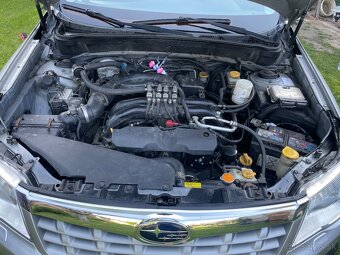 Predám Subaru Forester 2.0 (110 kW) – benzín + LPG, po výmen - 3