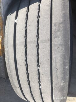 Predam navesove gumy 3ks 385/65 r22.5 - 3
