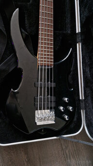 Predám Warwick RockBass Vampyre 5 String - 3