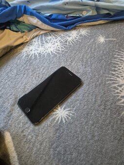 Predám iphone 8 plus 256gb - 3