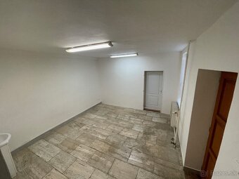 Priestor na prízemí na Mäsiarskej ul. – 26 m2 s umývadlom - 3