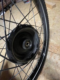 Zadne koleso ČZ98 1946 - 3