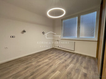 2 izbový zrekonštruovaný  Komárno - 3