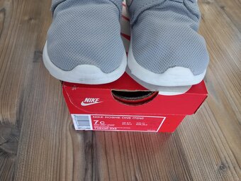 Tenisky Nike vel.23 a 1/2 - 3