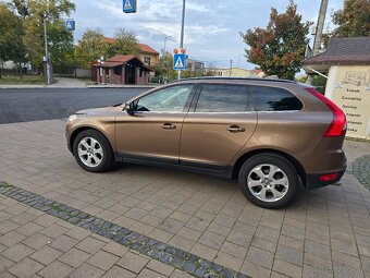 XC 60 2.4 D5 AWD(136kw) 4x4 - 3