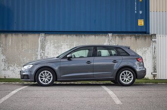 Audi A3 1.6 TDI 116k Basis S tronic - 3