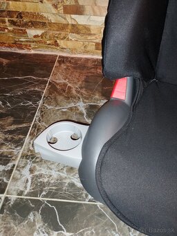 Podsedák s opierkou - 3