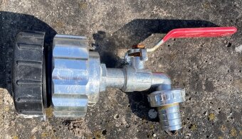 Predám 1000l IBC kontajner - 3