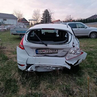 Ford Fiesta - 3