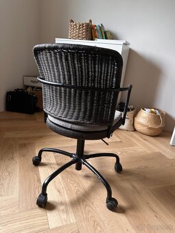 Pracovná stolička na kolieskach Ikea - 3