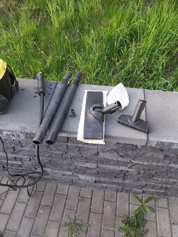 Parný čistič Karcher SC3 - 3