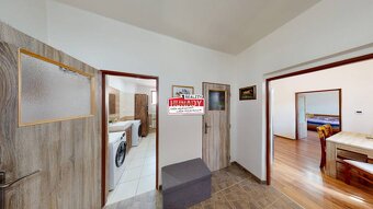 (2.320 m²) DOM S VEĽKÝM SLNEČNÝM POZEMKOM - 3